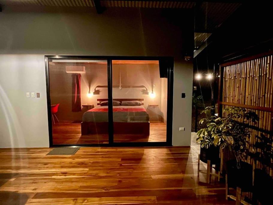 Industrial Studio With Private Jacuzzi Uvita Exteriör bild